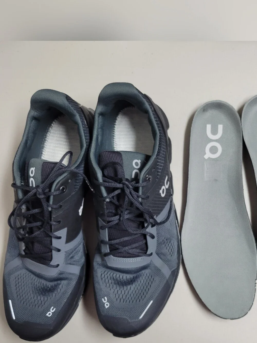 On Running Cloudace Running Shoes Men's Size 13.